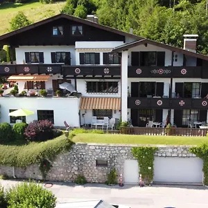  Apartment Haus Am Berg
